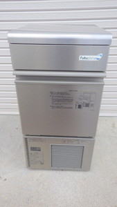 �X���C���[�W